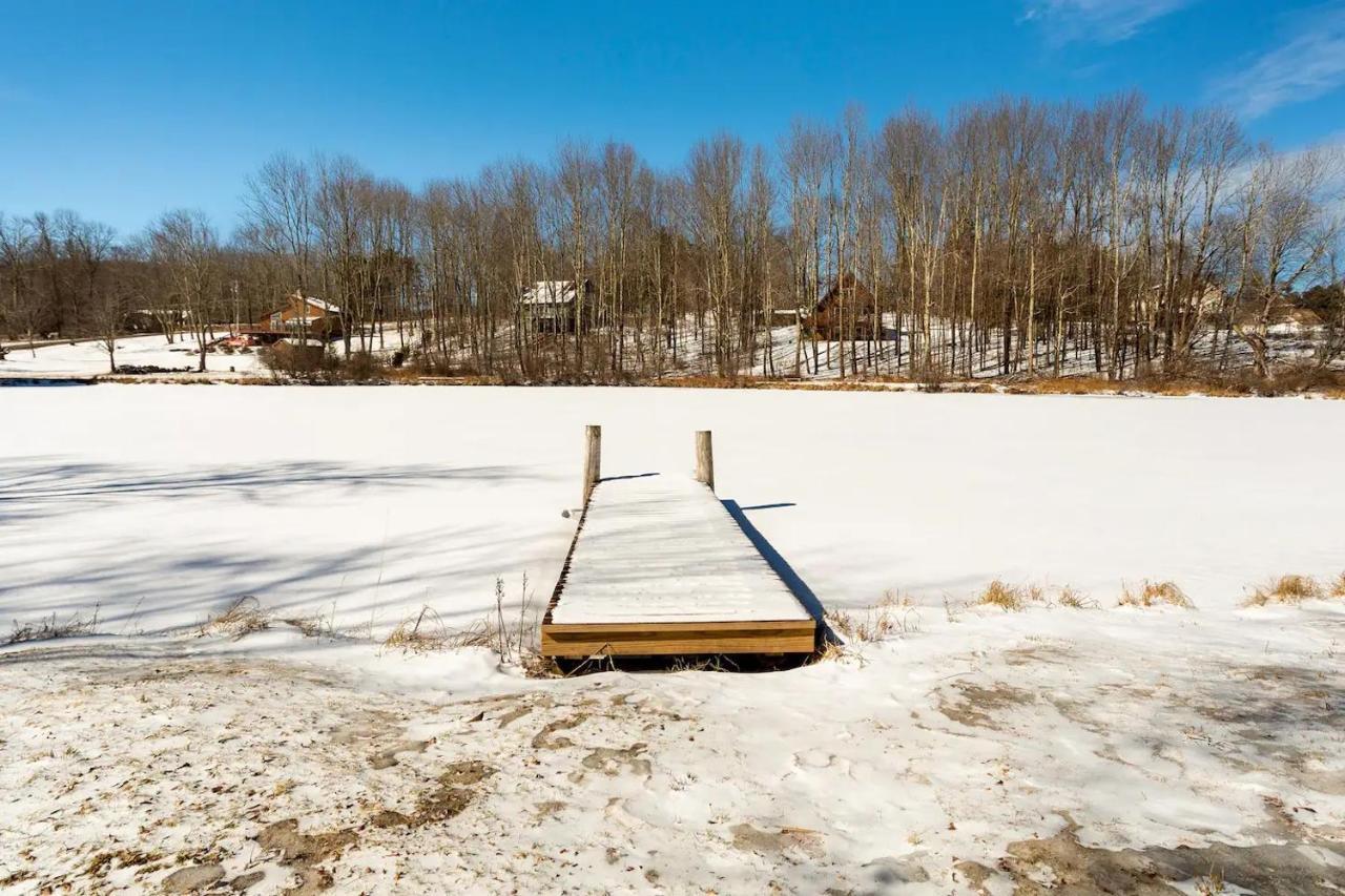 Bluebird Manor On The Water, 2 Acres & Amenities Vila Liberty Exterior foto